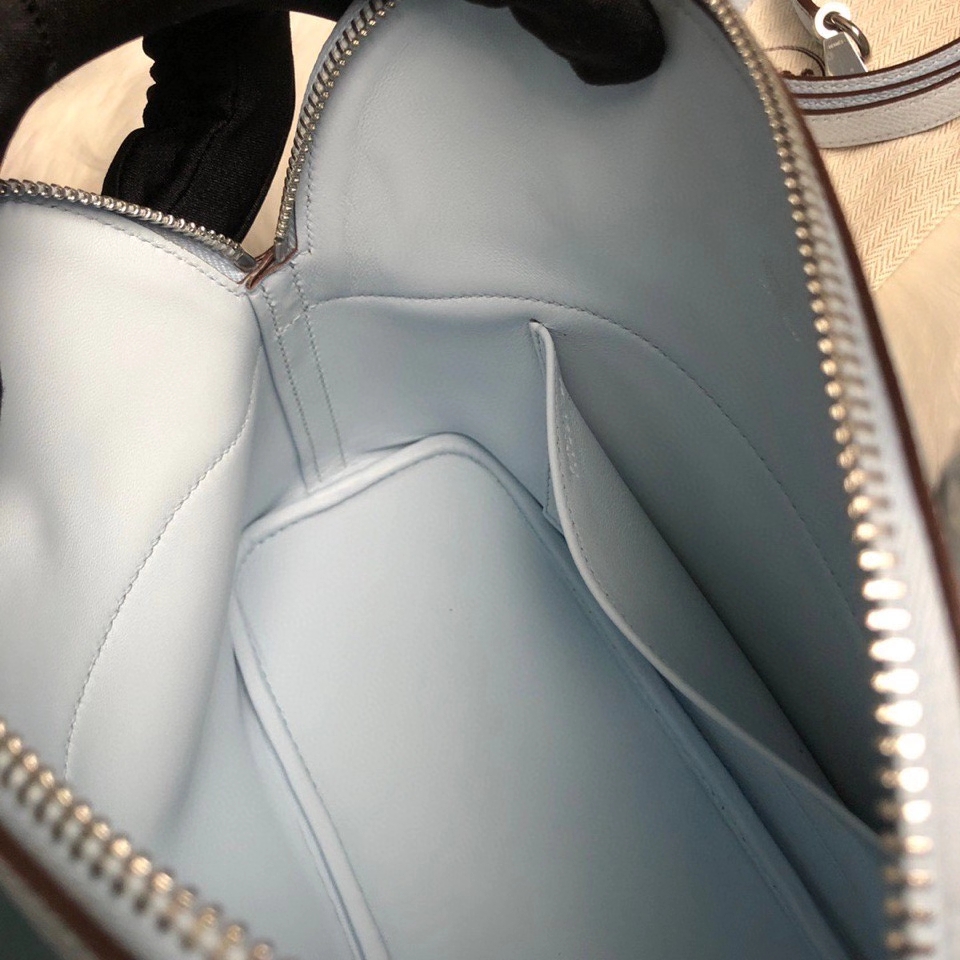 Hermès(爱马仕)Bolide 27cm Epsom 原厂掌纹皮 T0 雾蓝色 银扣 顶级手缝 现货-拉尔森鳄鱼皮具定制 - 爱马仕包包官网 Hermès(爱马仕)Bolide 27cm Epsom 原厂掌纹皮 T0 雾蓝色 银扣 顶级手缝 现货