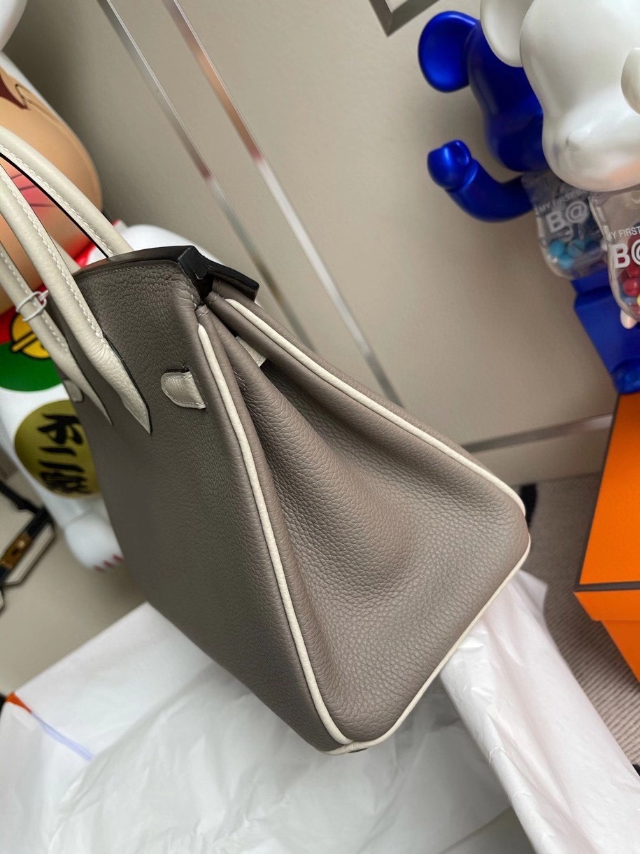 Hermès（爱马仕）Birkin 25cm 原厂小牛皮 togo M8 沥青灰 拼ck10 奶昔白  拉丝金扣 马蹄印 顶级手缝