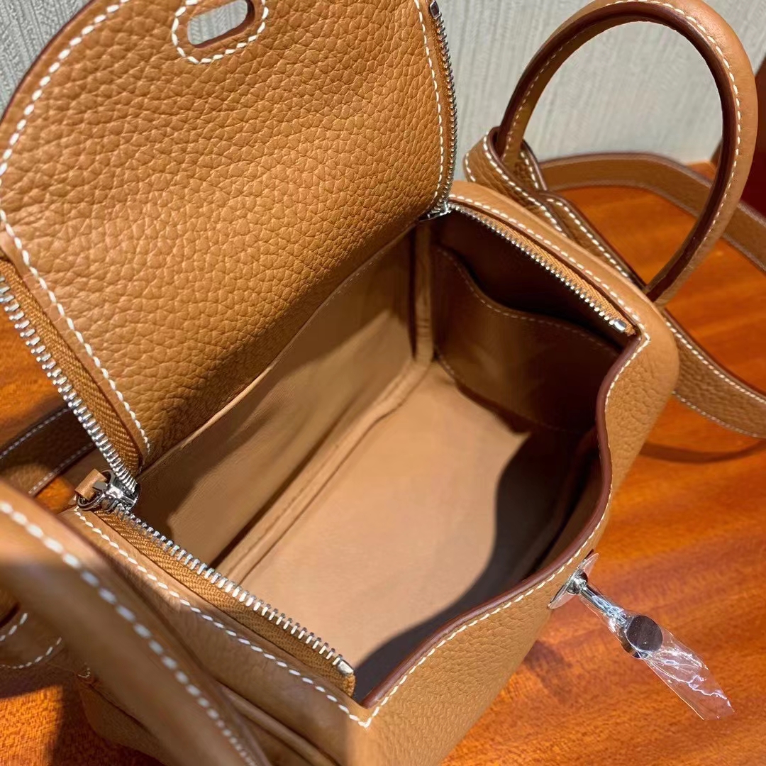 Hermès（爱马仕）Mini Lindy 19cm Clemence Ck37金棕色 顶级工艺 全手工缝制 银扣 现货
