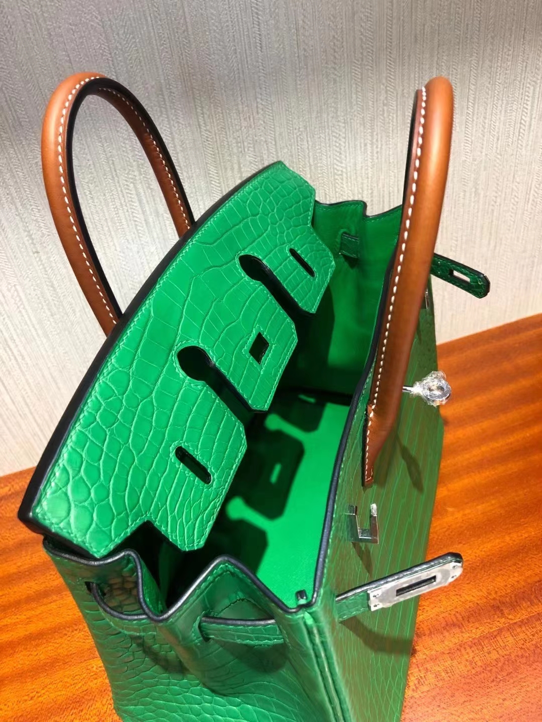 Hermès（爱马仕）Birkin 25cm Alligator matt 竹子绿拼马鞍皮棕色手腕 银扣 顶级手缝