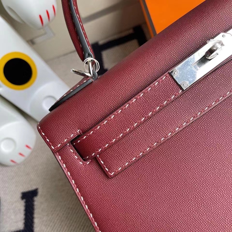 Hermès(爱马仕)Kelly 28cm GM皮 ck55 爱马仕红 银扣 顶级手缝 现货-拉尔森鳄鱼皮具定制 - 爱马仕包包官网 Hermès(爱马仕)Kelly 28cm GM皮 ck55 爱马仕红 银扣 顶级手缝 现货