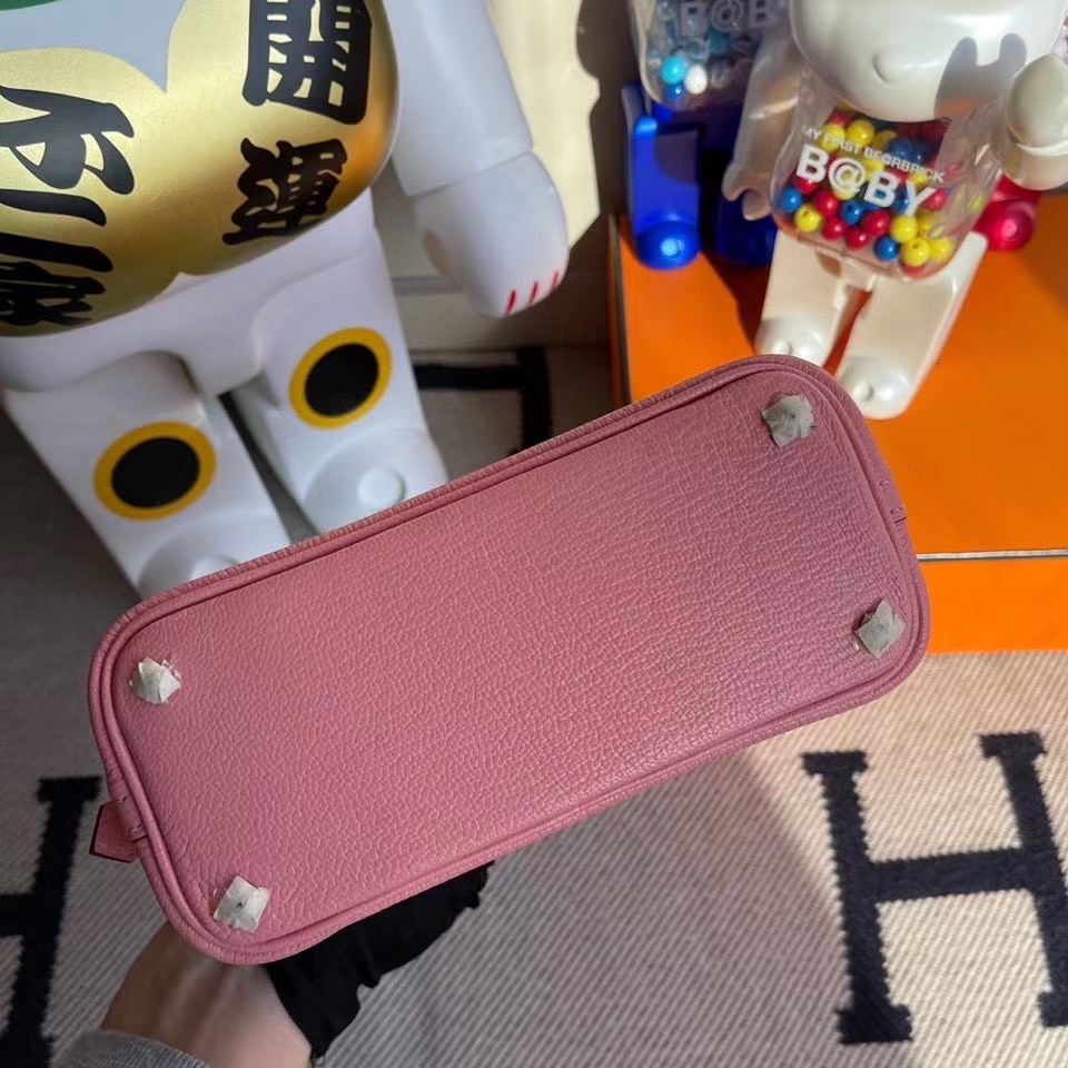 Hermès（爱马仕）Mini Bolide 山羊皮 1Ｑ奶昔粉 银扣 顶级手缝 现货