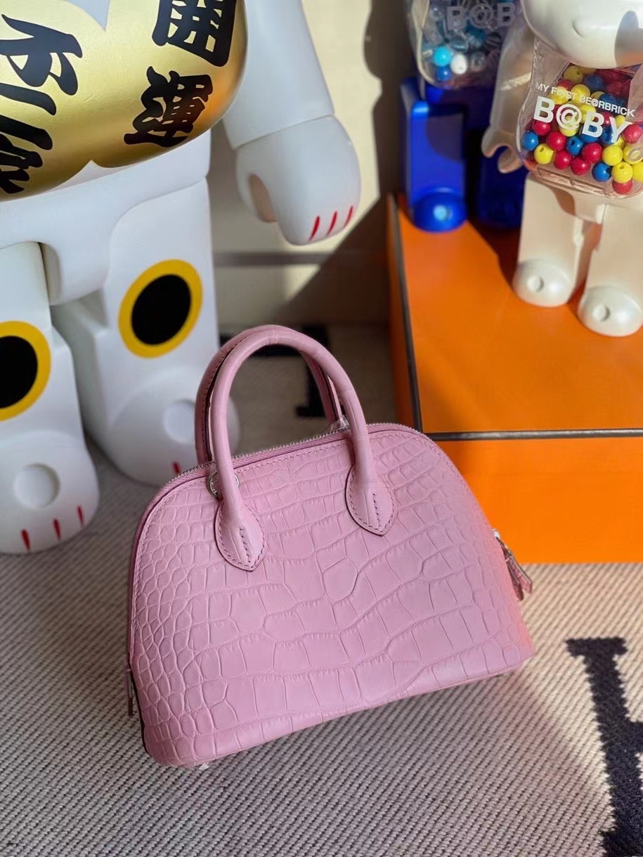 Hermès(爱马仕)Mini Bolide Alligator matt 雾面鳄鱼 5p 樱花粉 银扣 顶级手缝 现货-拉尔森鳄鱼皮具定制 - 爱马仕包包官网 Hermès(爱马仕)Mini Bolide Alligator matt 雾面鳄鱼 5p 樱花粉 银扣 顶级手缝 现货