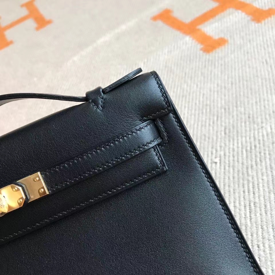 Hermès(爱马仕)Mini Kelly pochette 22cm Swift ck89 黑色 Noir 金扣 银扣 手拿包 晚宴包 顶级手缝 现货-拉尔森鳄鱼皮具定制 - 爱马仕包包官网 Hermès(爱马仕)Mini Kelly pochette 22cm Swift ck89 黑色 Noir 金扣 银扣 手拿包 晚宴包 顶级手缝 现货