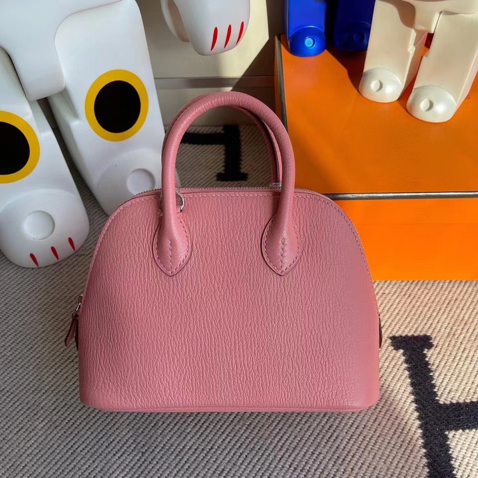 Hermès（爱马仕）Mini Bolide 山羊皮 1Ｑ奶昔粉 银扣 顶级手缝 现货