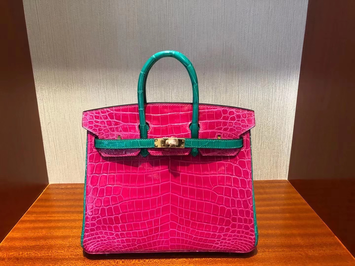 Hermès（爱马仕）Birkin 25cm 天方夜谭粉紫 拼 翡翠绿 金扣 亮面鳄鱼 顶级手缝