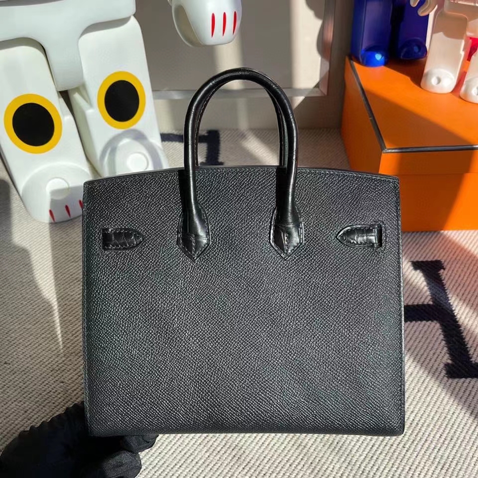 Hermès(爱马仕)Birkin 20cm 小房子 黑色黑扣 so black 限量现货-拉尔森鳄鱼皮具定制 - 爱马仕包包官网 Hermès(爱马仕)Birkin 20cm 小房子 黑色黑扣 so black 限量现货