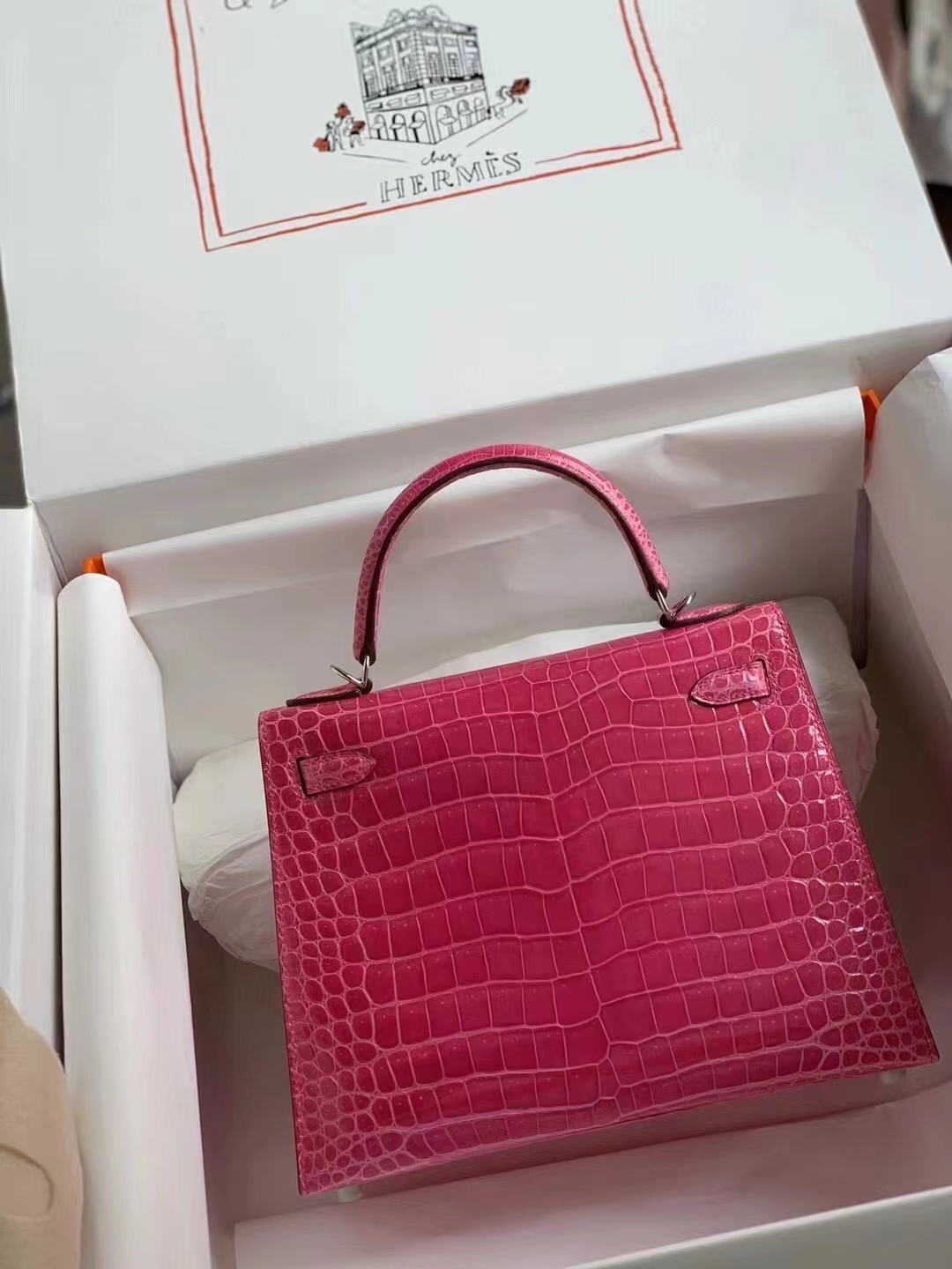 Hermès（爱马仕）Kelly 25cm 5R惊艳粉 湾鳄倒V 客定
