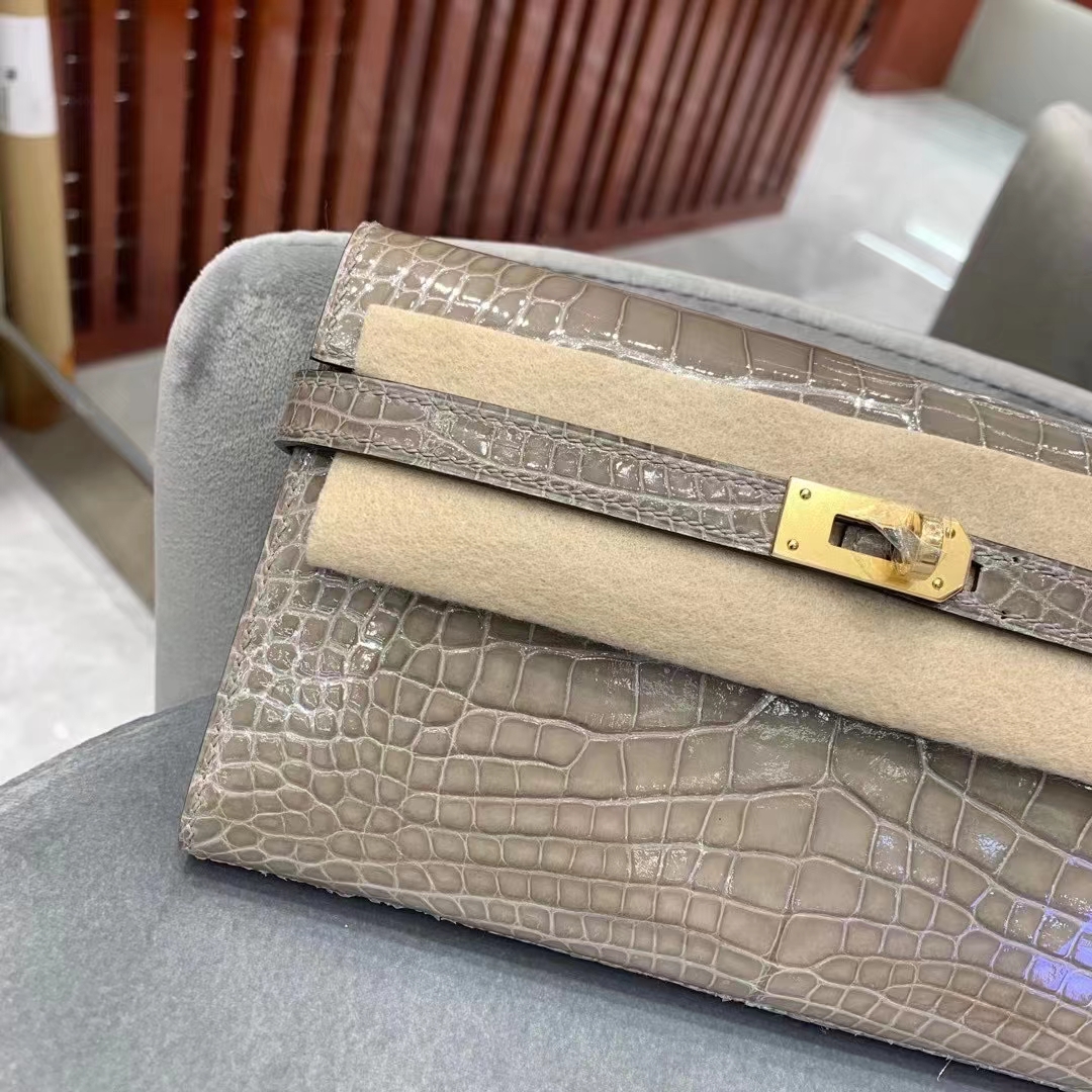 Hermès（爱马仕） Kelly Wallet 亮面美洲鳄鱼 Shiny Alligator Crocodile Ck81 斑鸠灰 顶级工艺 现货