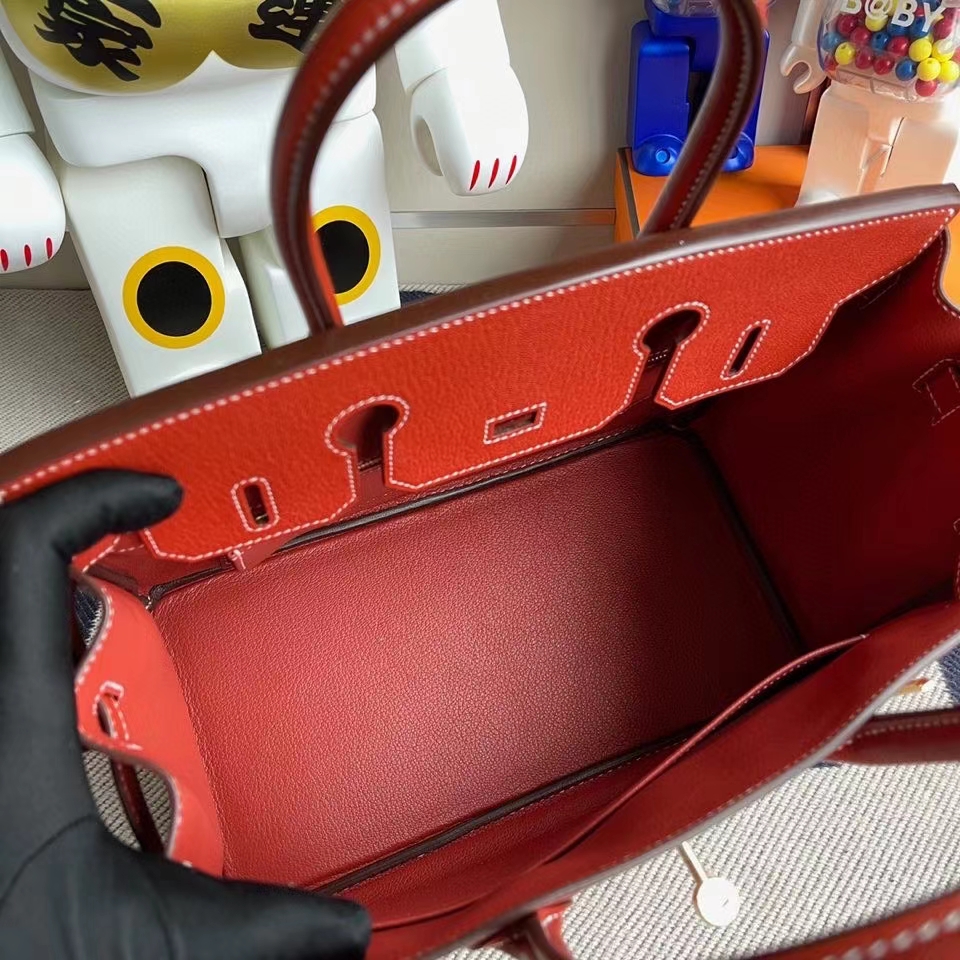 Hermès(爱马仕)Birkin 30cm 山羊皮 Chevre 三文鱼红 金扣 顶级手缝-拉尔森鳄鱼皮具定制 - 爱马仕包包官网 Hermès(爱马仕)Birkin 30cm 山羊皮 Chevre 三文鱼红 金扣 顶级手缝