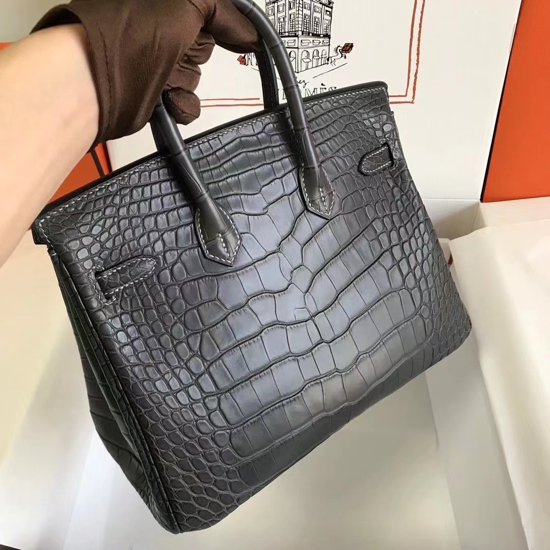 Hermès(爱马仕)birkin 铂金包 88石墨灰 方块 美洲 25cm-拉尔森鳄鱼皮具定制 - 爱马仕包包官网 Hermès(爱马仕)birkin 铂金包 88石墨灰 方块 美洲 25cm