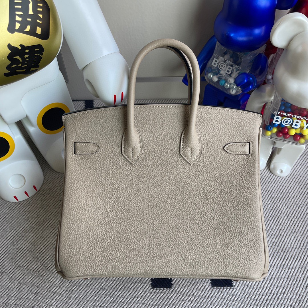 Hermès(爱马仕)Birkin 铂金包 原厂小牛皮 togo ck81 斑鸠灰 内拼 电光蓝 玫瑰金扣 25cm 顶级手缝-拉尔森鳄鱼皮具定制 - 爱马仕包包官网 Hermès(爱马仕)Birkin 铂金包 原厂小牛皮 togo ck81 斑鸠灰 内拼 电光蓝 玫瑰金扣 25cm 顶级手缝