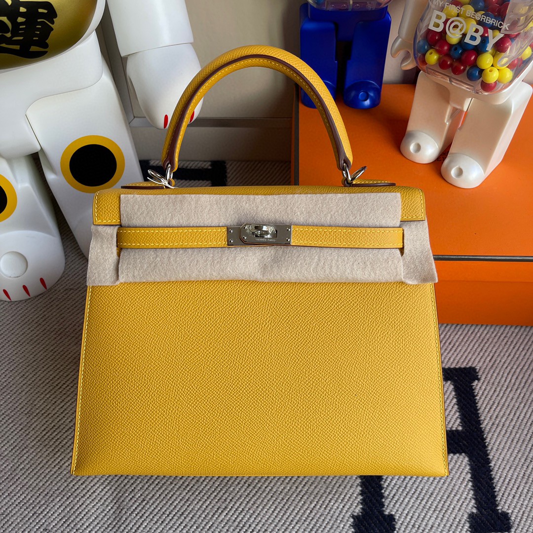Hermès（爱马仕）Kelly 凯莉包 原厂掌纹皮 Epsom 9Ｄ 琥珀黄 Ambre 银扣 25cm 顶级手缝 现货