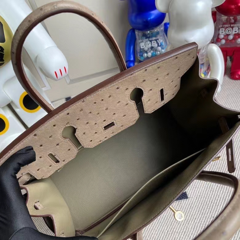 Hermès(爱马仕)Birkin 铂金包 Ostrich kk鸵鸟 ck18 大象灰Etoupe 金扣 30cm 顶级手缝-拉尔森鳄鱼皮具定制 - 爱马仕包包官网 Hermès(爱马仕)Birkin 铂金包 Ostrich kk鸵鸟 ck18 大象灰Etoupe 金扣 30cm 顶级手缝