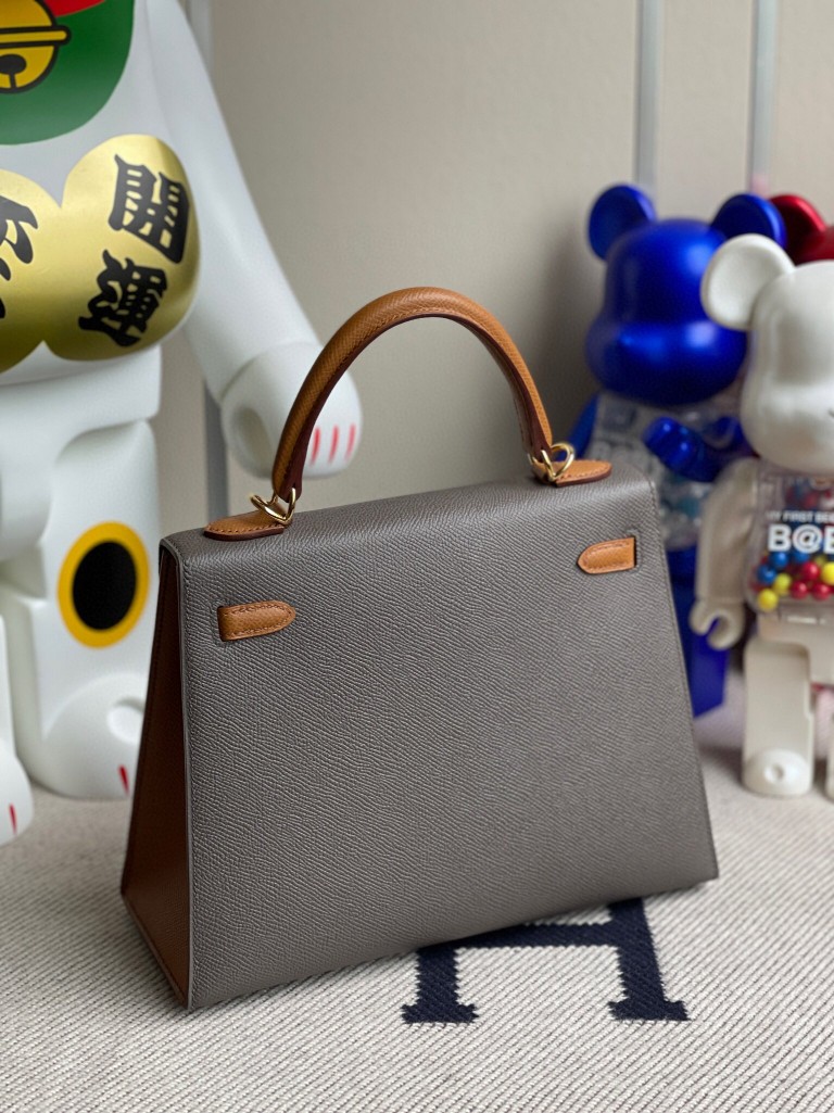 Hermès(爱马仕)Kelly 凯莉包 Epsom 原厂掌纹皮 8F锡器灰拼金棕 金扣 25cm 马蹄印 顶级手缝-拉尔森鳄鱼皮具定制 - 爱马仕包包官网 Hermès(爱马仕)Kelly 凯莉包 Epsom 原厂掌纹皮 8F锡器灰拼金棕 金扣 25cm 马蹄印 顶级手缝