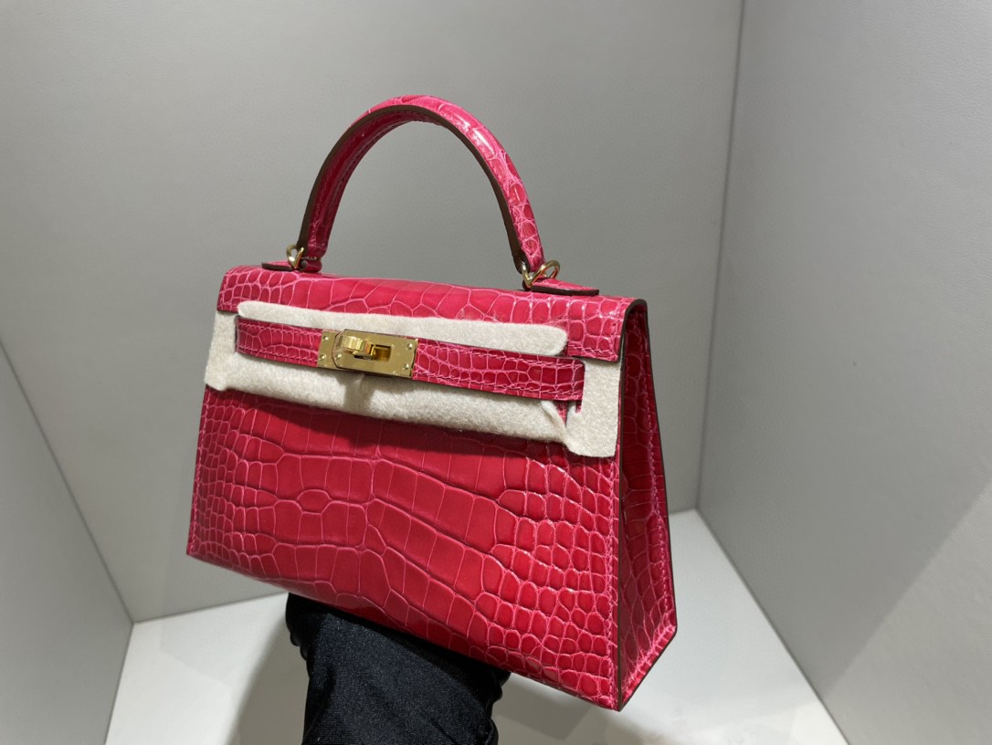 Hermès（爱马仕）Mini kelly ll Alligator shiny 亮面鳄鱼i6 极致粉 金扣 顶级手缝 现货