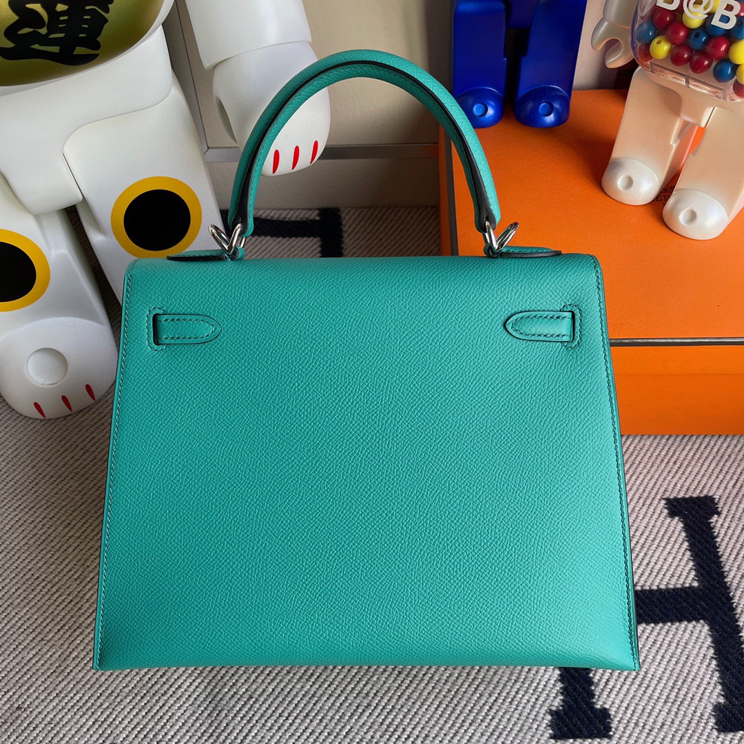 Hermès(爱马仕)Kelly 凯莉包 原厂掌纹皮 Epsom 维罗纳绿 银扣 25cm 顶级手缝 现货-拉尔森鳄鱼皮具定制 - 爱马仕包包官网 Hermès(爱马仕)Kelly 凯莉包 原厂掌纹皮 Epsom 维罗纳绿 银扣 25cm 顶级手缝 现货