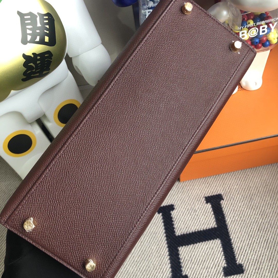 Hermès(爱马仕)Kelly 凯莉包 原厂掌纹皮 Epsom ck57 波尔多酒红 金扣 28cm 顶级手缝 现货-拉尔森鳄鱼皮具定制 - 爱马仕包包官网 Hermès(爱马仕)Kelly 凯莉包 原厂掌纹皮 Epsom ck57 波尔多酒红 金扣 28cm 顶级手缝 现货