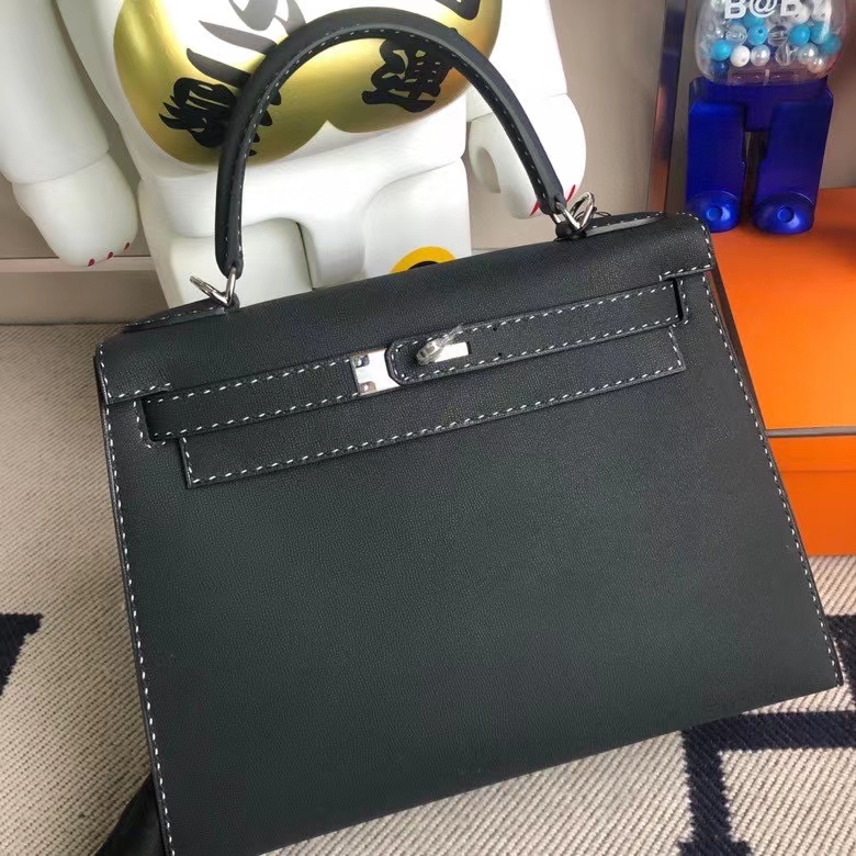 Hermès(爱马仕)Kelly 凯莉包 GM皮 黑色 银扣 28cm 顶级手缝 现货-拉尔森鳄鱼皮具定制 - 爱马仕包包官网 Hermès(爱马仕)Kelly 凯莉包 GM皮 黑色 银扣 28cm 顶级手缝 现货