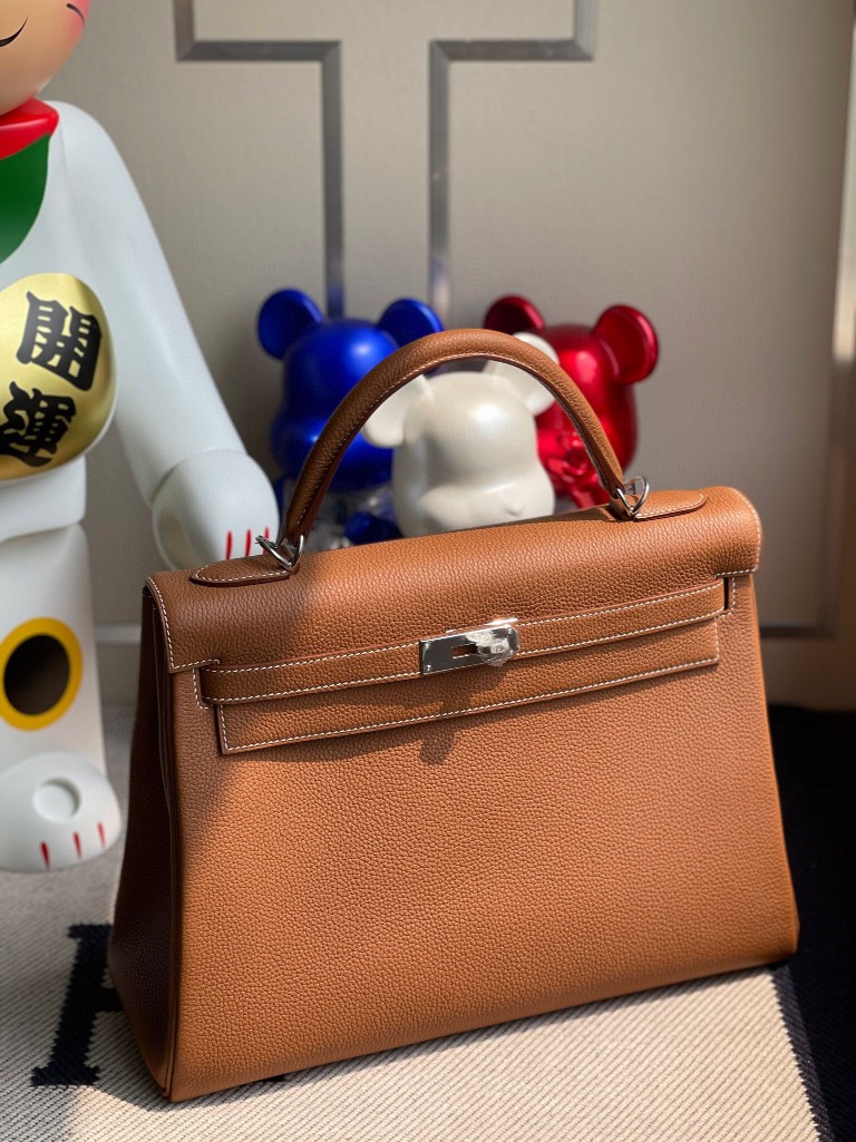 Hermès（爱马仕）Kelly 凯莉包 原厂小牛皮 ck37 金棕色 Gold 银扣 32cm 现货
