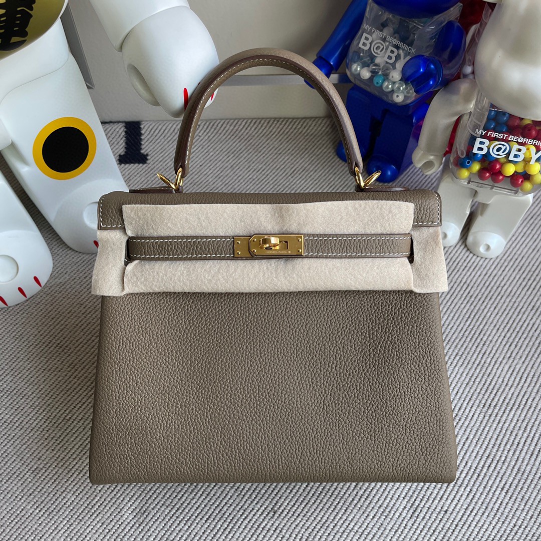 Hermès（爱马仕）Kelly 凯莉包 原厂小牛皮 togo ck18 大象灰 Etoupe 金扣 25cm 顶级手缝 现货