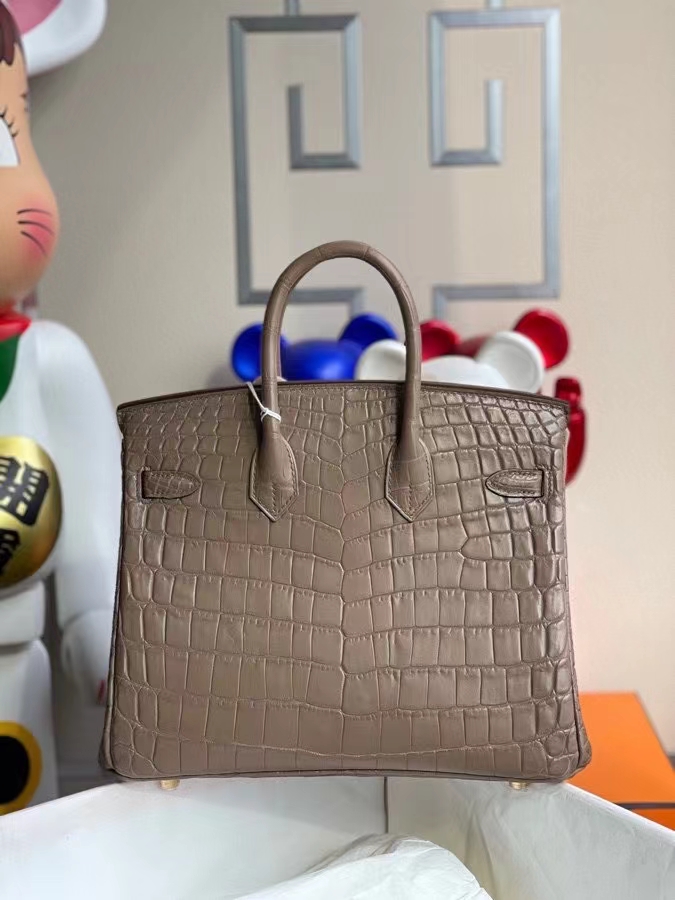 Hermès（爱马仕）Birkin 铂金包 crocodile matt 雾面鳄鱼 ck18 大象灰 etoupe 25cm 金扣 顶级手缝 定制