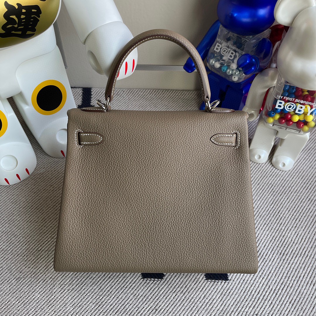 Hermès（爱马仕）Kelly 凯莉包 原厂小牛皮 togo ck18 大象灰 Etoupe 银扣 25cm 顶级手缝 现货