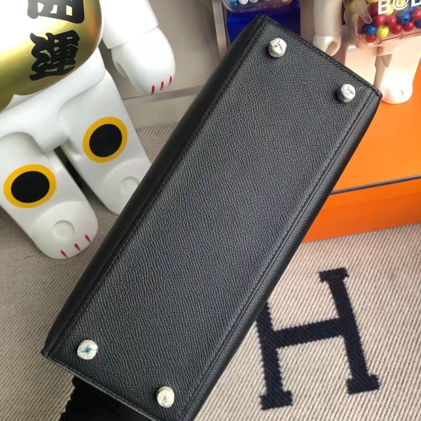 Hermès（爱马仕）Kelly 凯莉包 Epsom 原厂掌纹皮 ck89 黑色 Noir 金扣 25cm