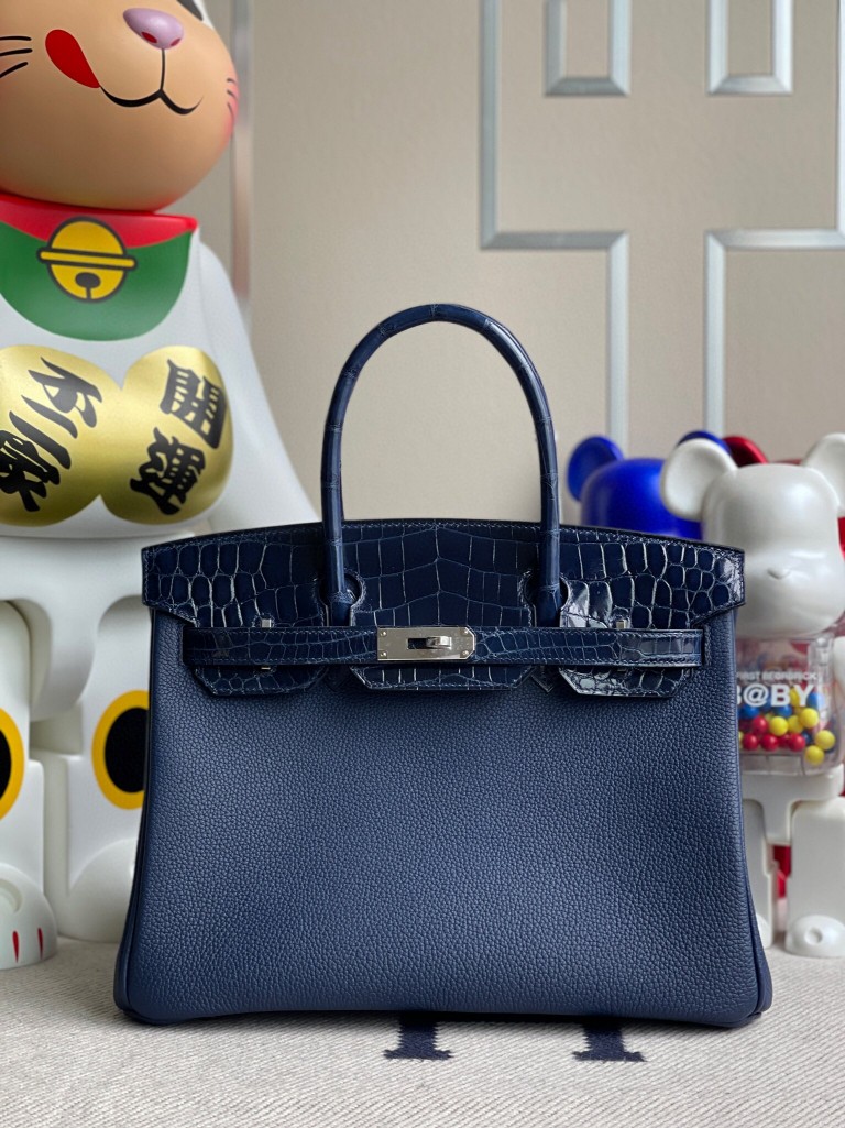 Hermès(爱马仕)Birkin 铂金包 Touch 系列 宝石蓝 拼鳄鱼皮 银扣 30cm 顶级手缝 定制-拉尔森鳄鱼皮具定制 - 爱马仕包包官网 Hermès(爱马仕)Birkin 铂金包 Touch 系列 宝石蓝 拼鳄鱼皮 银扣 30cm 顶级手缝 定制