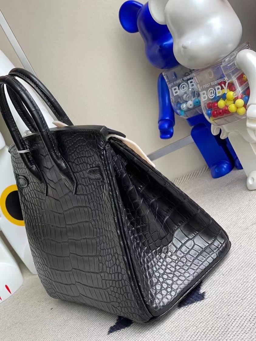Hermès（爱马仕）Birkin 铂金包 Alligator matt 雾面鳄鱼 ck89 黑色 Noir 金扣 25cm 顶级手缝 定制