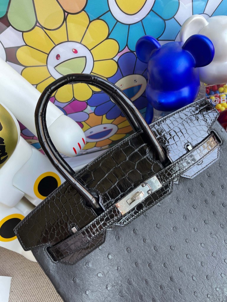 Hermès(爱马仕)Birkin Touch系列 Ostrich crocodile 黑色 银扣 30cm-拉尔森鳄鱼皮具定制 - 爱马仕包包官网 Hermès(爱马仕)Birkin Touch系列 Ostrich crocodile 黑色 银扣 30cm