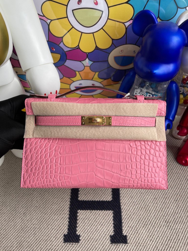 Hermès（爱马仕）mini kelly pochette Alligator matt 雾面鳄鱼 5p 樱花粉 金扣 22cm 手拿包 晚宴包