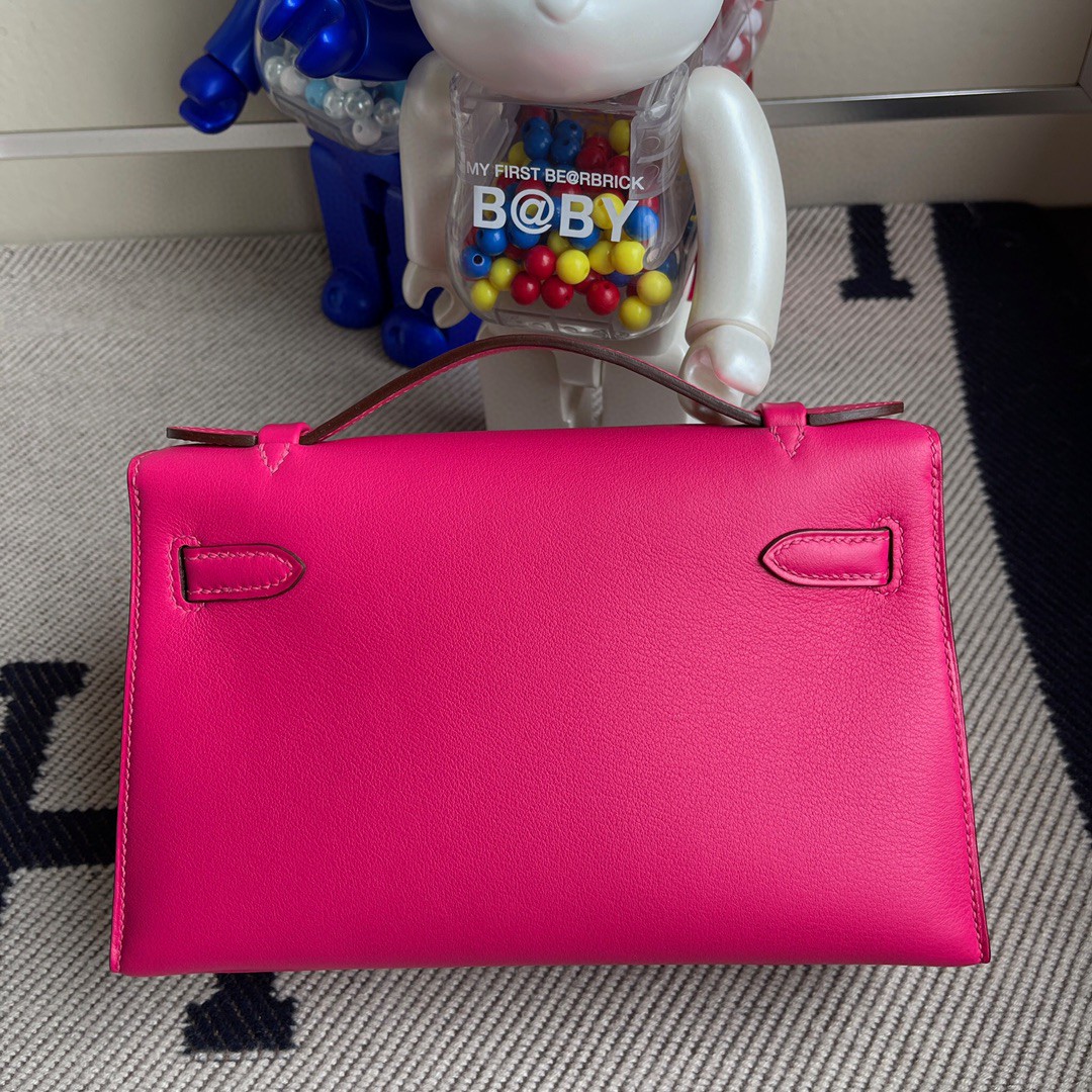 Hermès（爱马仕）最新色 Mini kelly pochette 墨西哥粉 Rose mexico Swift 金扣 22cm