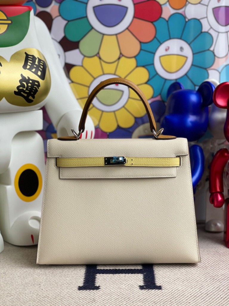 Hermès（爱马仕）Kelly 凯莉包 Epsom 原厂掌纹皮 奶油白拼芝麻色拼小鸡黄 银扣 马蹄印 25cm