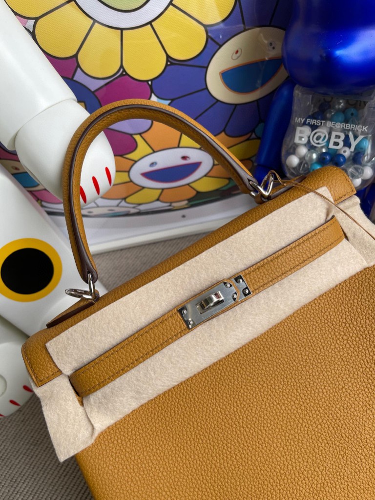 Hermès（爱马仕）Kelly 凯莉包 原厂小牛皮 togo 2S 芝麻色 Sesame 银扣 25cm 顶级手缝