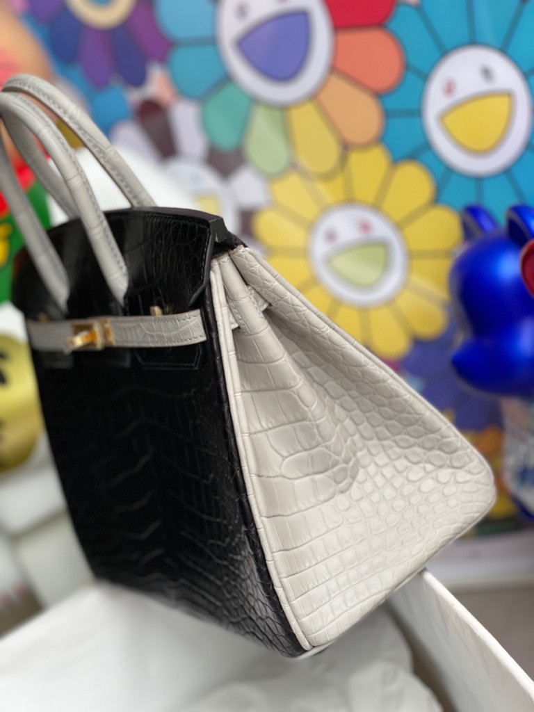 Hermès（爱马仕）Birkin 铂金包 Alligator 马蹄雾面鳄鱼 ck89 黑色 拼 ck80 珍珠灰 磨砂金扣 马蹄印 25cm