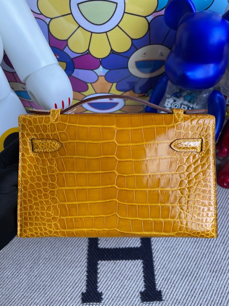 Hermès（爱马仕）Mini kelly pochette Alligator shiny 亮面鳄鱼 9D 琥珀黄 Ambre 金扣 22cm 顶级手缝