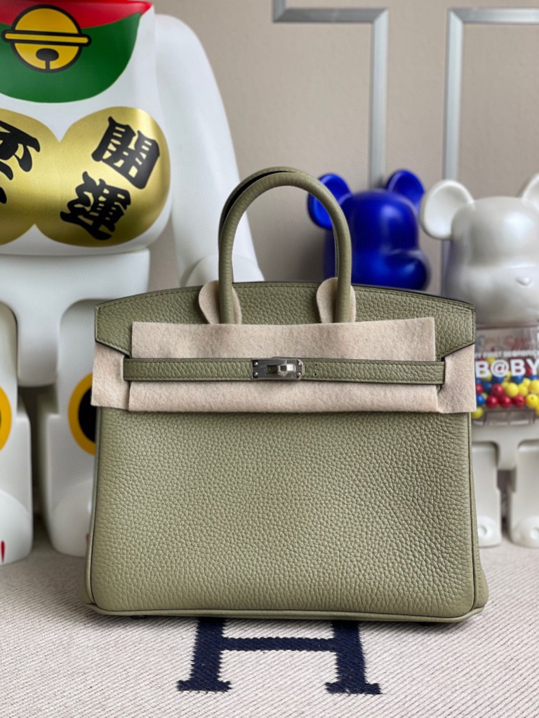 Hermès（爱马仕）Birkin 铂金包 原厂小牛皮 Togo 鼠尾绿 银扣 25cm 顶级手缝