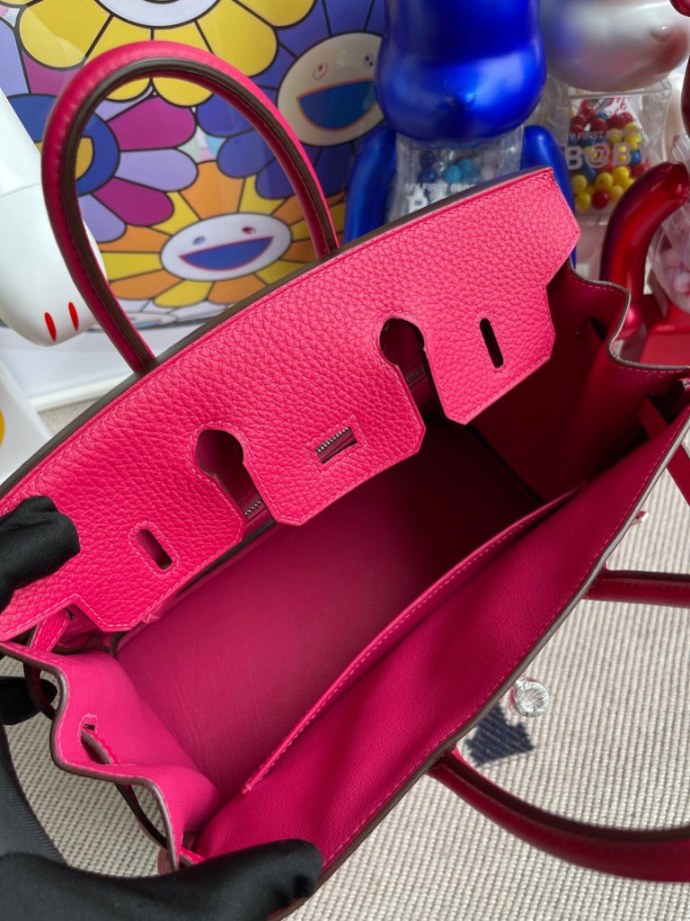 Hermès(爱马仕)Birkin 铂金包 原厂小牛皮 togo 墨西哥粉 银扣 25cm 顶级手缝 现货-拉尔森鳄鱼皮具定制 - 爱马仕包包官网 Hermès(爱马仕)Birkin 铂金包 原厂小牛皮 togo 墨西哥粉 银扣 25cm 顶级手缝 现货