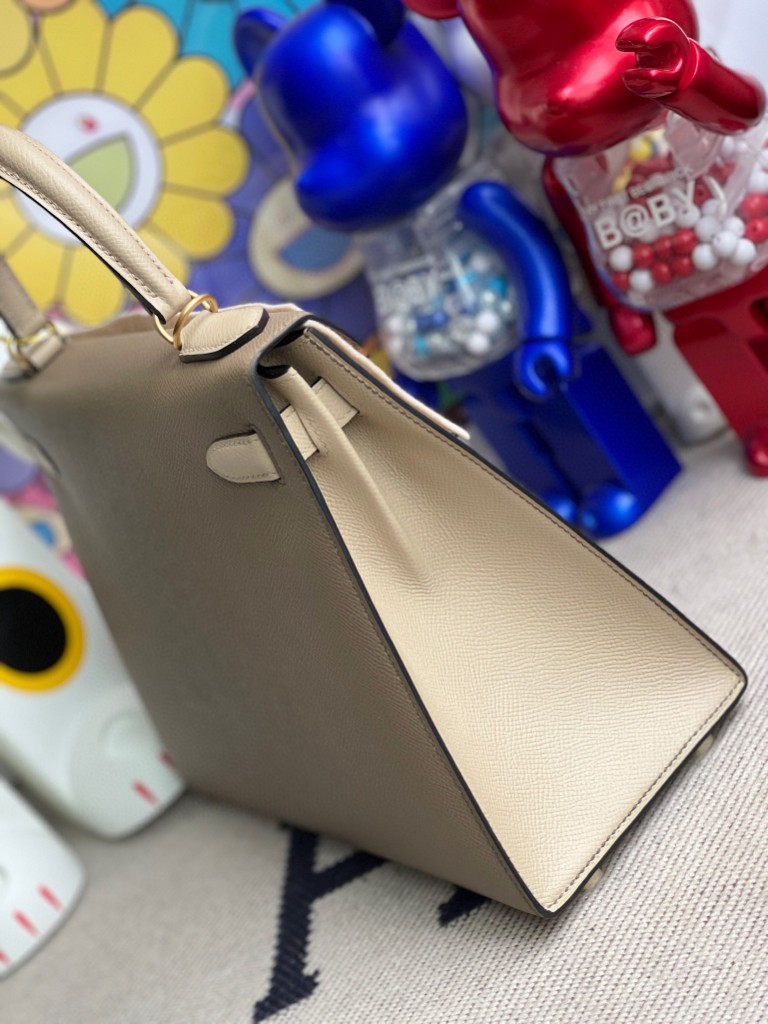 Hermès（爱马仕）Kelly 凯莉包 Epsom 原厂掌纹皮 ck18 大象灰 拼 S2 风衣灰 磨砂金扣 28cm 马蹄印
