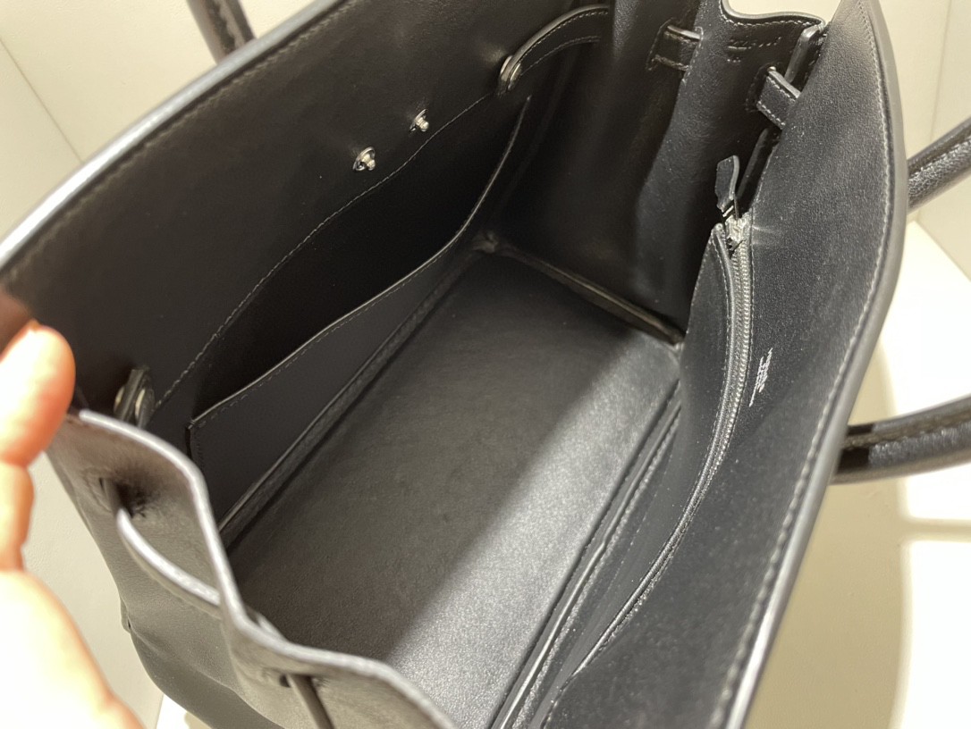 Hermès(爱马仕)Birkin Shadow 幻影 黑色 Noir 25cm 凹凸有致的影子设计-拉尔森鳄鱼皮具定制 - 爱马仕包包官网 Hermès(爱马仕)Birkin Shadow 幻影 黑色 Noir 25cm 凹凸有致的影子设计