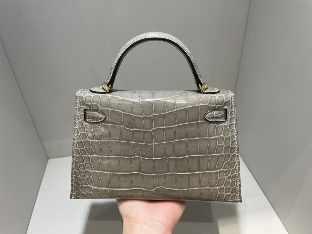 Hermès（爱马仕）Mini kelly ll Alligator shiny 亮面鳄鱼 ck81 斑鸠灰 金扣 顶级手缝 现货