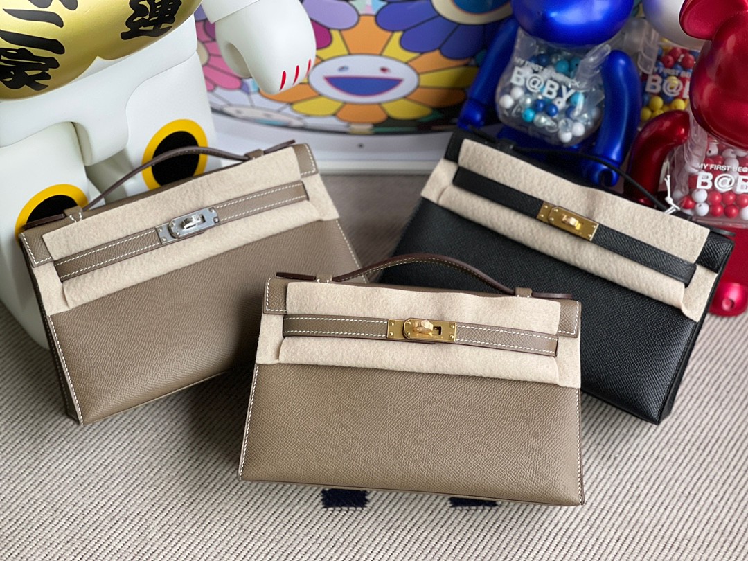 Hermès（爱马仕）Mini kelly pochette 22cm Epsom 原厂掌纹皮 ck18 大象灰 Etoupe 金扣 手拿包 晚宴包