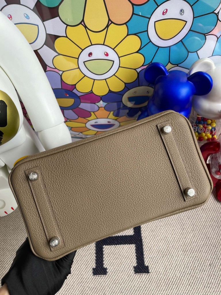 Hermès(爱马仕)Birkin 铂金包 原厂小牛皮 togo ck18 大象灰 内拼水妖蓝 银扣 25cm 顶级手缝-拉尔森鳄鱼皮具定制 - 爱马仕包包官网 Hermès(爱马仕)Birkin 铂金包 原厂小牛皮 togo ck18 大象灰 内拼水妖蓝 银扣 25cm 顶级手缝