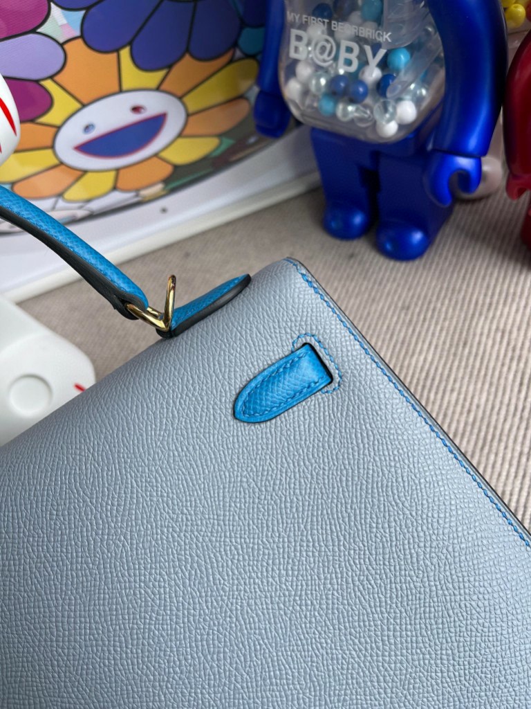 Hermès（爱马仕）Kelly 凯莉包 Epsom 原厂掌纹皮 亚麻蓝拼坦桑尼亚蓝 金扣 25cm 顶级手缝