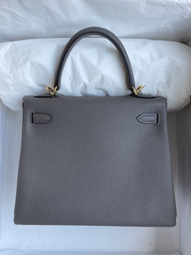 Hermès(爱马仕)Kelly 凯莉包 原厂小牛皮 togo 8F 锡器灰 etain 金扣 25cm 顶级手缝-拉尔森鳄鱼皮具定制 - 爱马仕包包官网 Hermès(爱马仕)Kelly 凯莉包 原厂小牛皮 togo 8F 锡器灰 etain 金扣 25cm 顶级手缝