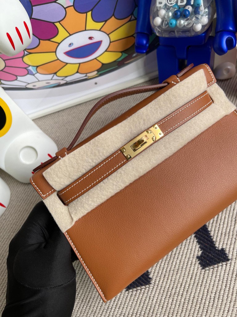 Hermès（爱马仕）Mini kelly pochette 22cm Swift ck37 金棕色 gold 金扣 手拿包 晚宴包