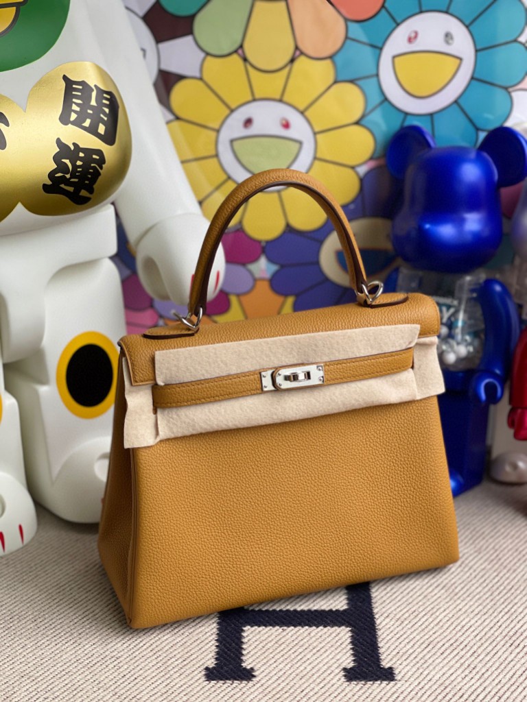 Hermès（爱马仕）Kelly 凯莉包 原厂小牛皮 togo 2S 芝麻色 Sesame 银扣 25cm 顶级手缝