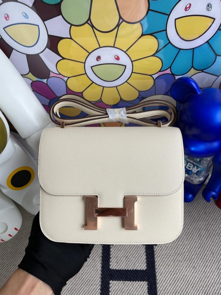 Hermès（爱马仕）Constance 空姐包 Epsom 原厂掌纹皮 I2 nata 奶油白 玫瑰金扣 18cm 顶级手缝