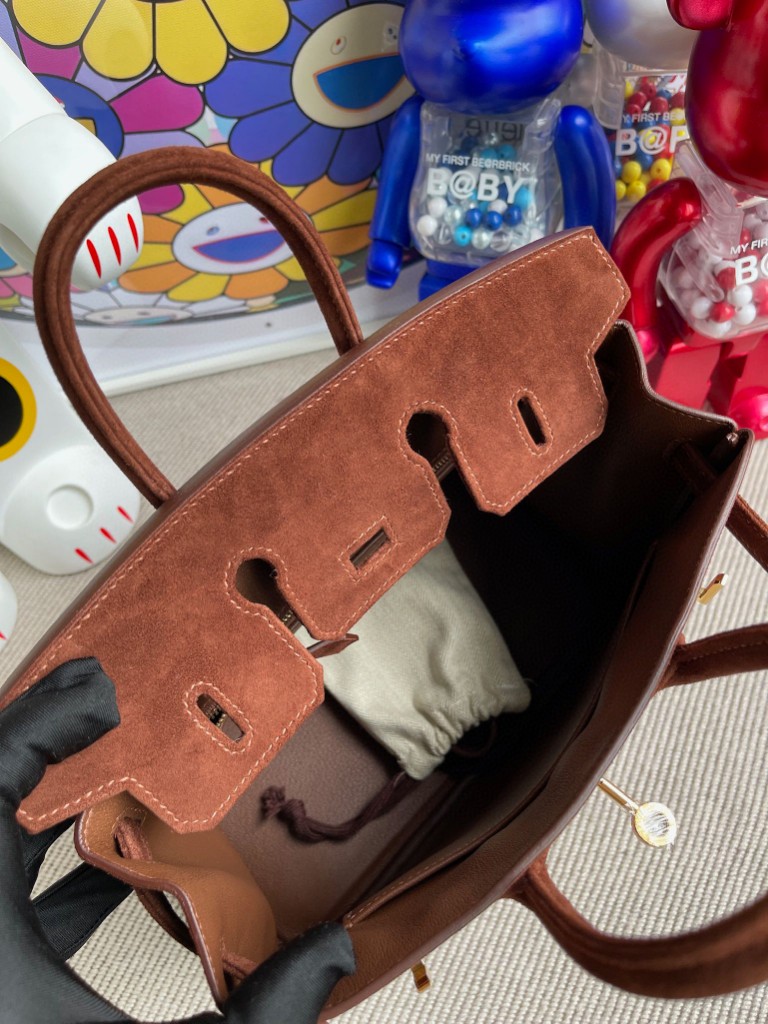 Hermès(爱马仕)Birkin 铂金包 麂皮 乌木色 金扣 25cm 顶级手缝-拉尔森鳄鱼皮具定制 - 爱马仕包包官网 Hermès(爱马仕)Birkin 铂金包 麂皮 乌木色 金扣 25cm 顶级手缝